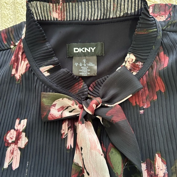 DKNY multi floral Accordion Pleated Neck Tie Sleeveless Shift Dress Sz 6 - Picture 11 of 12